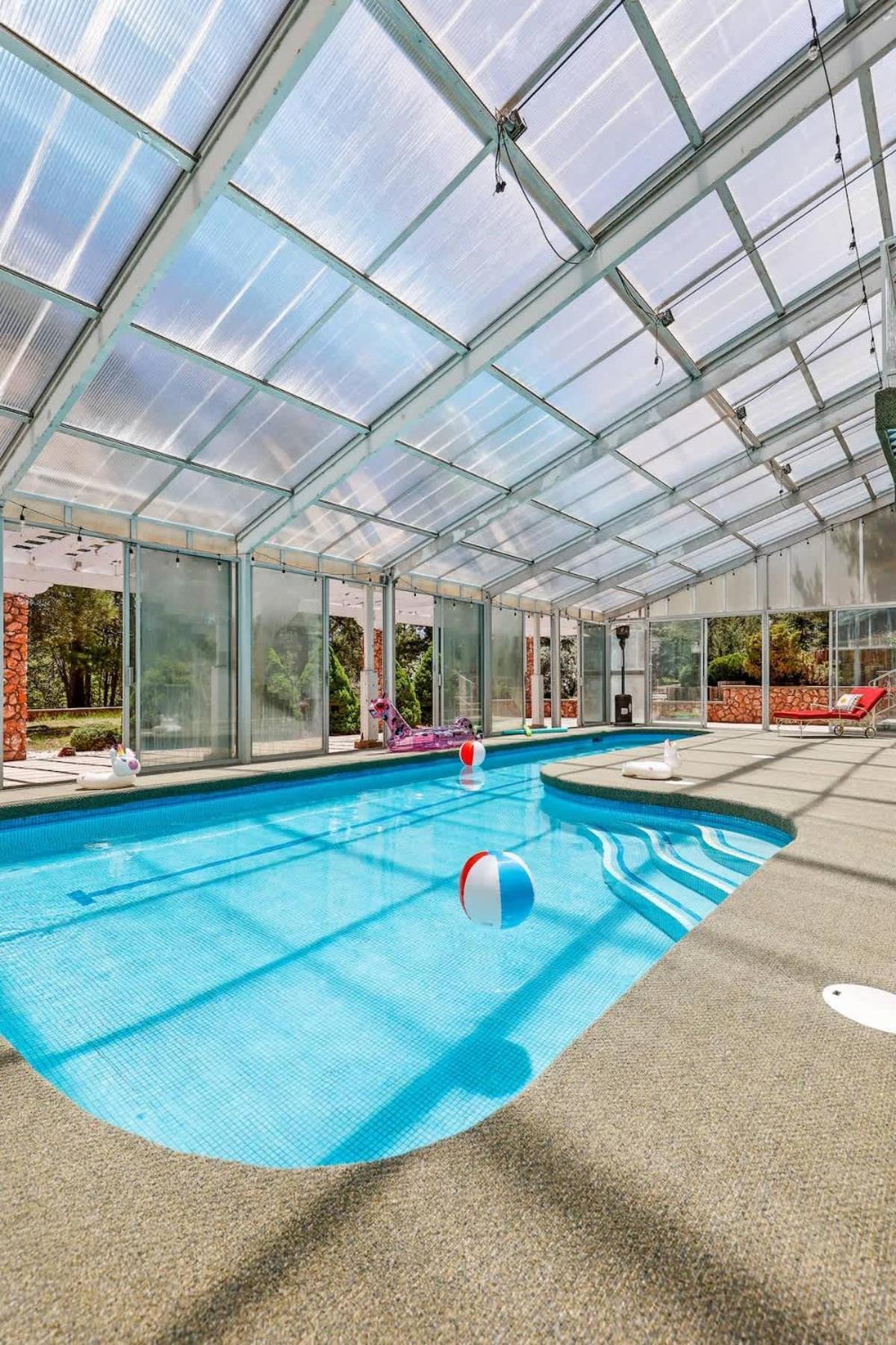 Hébergement de vacances Newly Built Heated Pool Freshly Renovated *